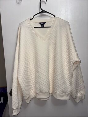 Lands' End Quilted V-Neck Crew Sweater in Cream